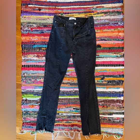 Abercrombie & Fitch The Skinny High Rise Split Hem Size 28 Black Jeans Denim - Picture 2 of 5